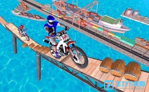 极限警车空中竞速(Traffic Moto)官方版下载